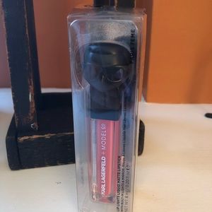 Karl Lagerfeld + Model Co Paris 7eme lipstick